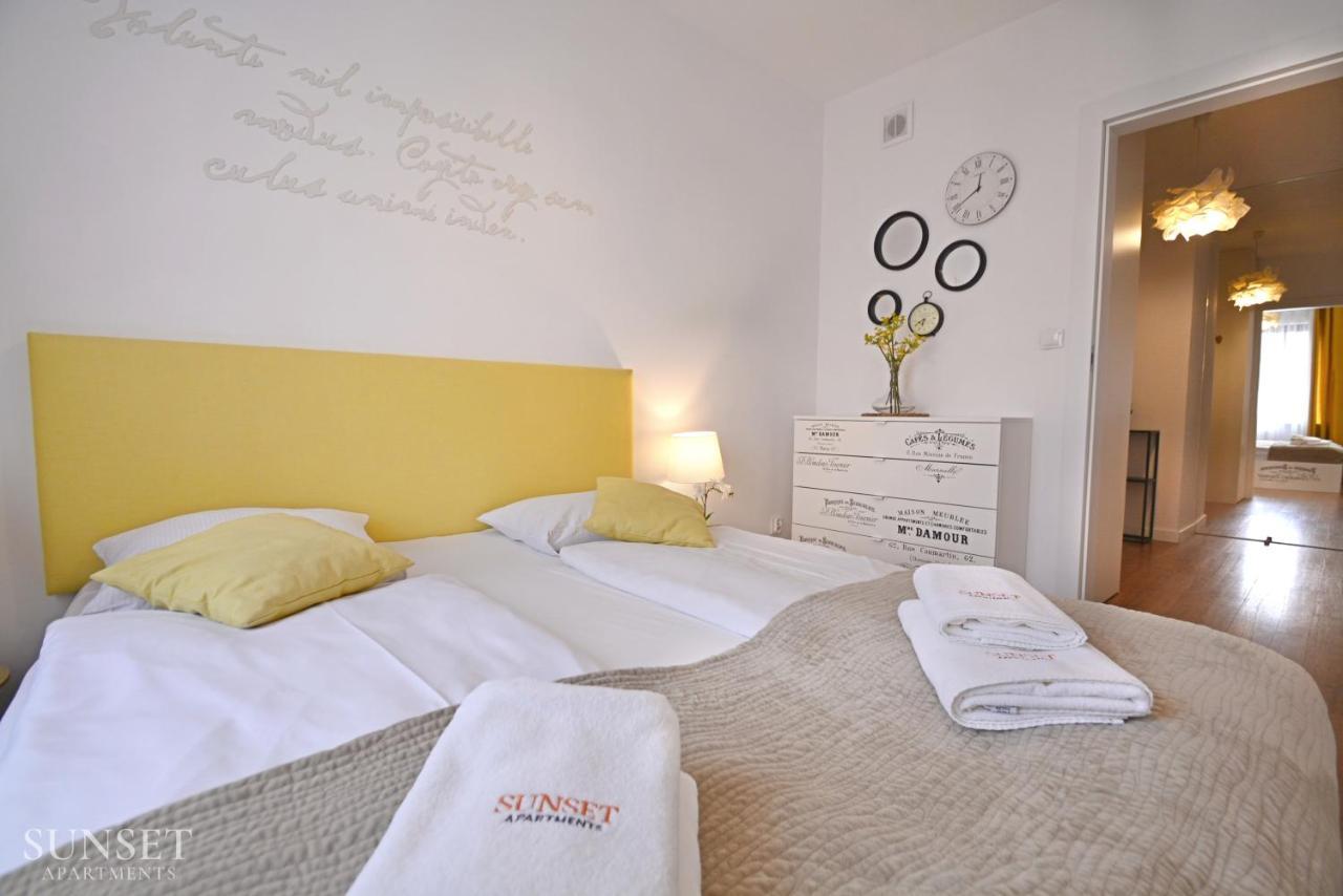 Sunset Apartments - Holdu Pruskiego - Garaz 斯维诺乌伊希切 外观 照片